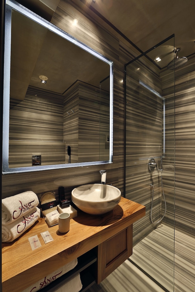 Sanat Hotel Pera 54/55