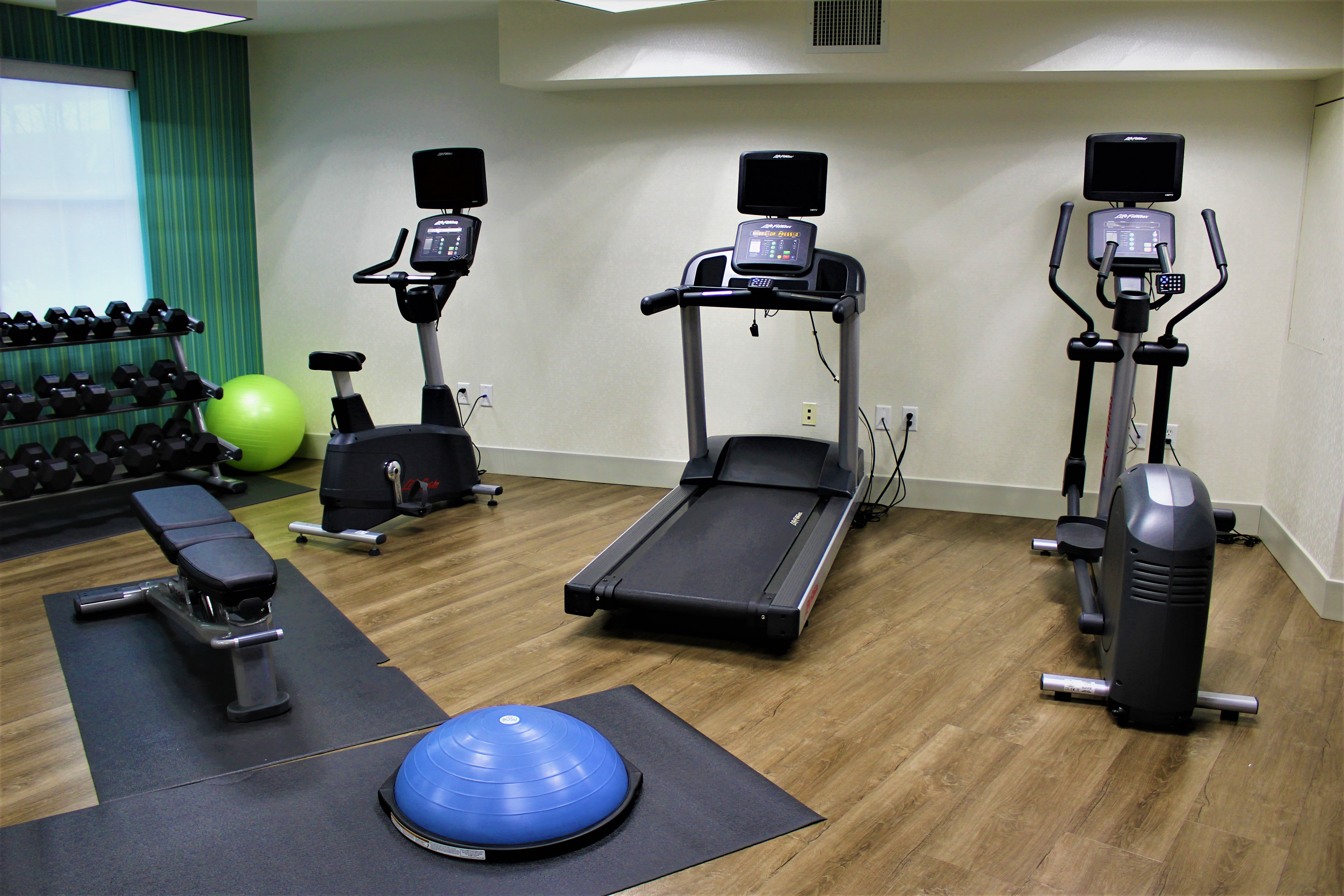 Holiday Inn Express Durham-UNH, an IHG Hotel 26/38