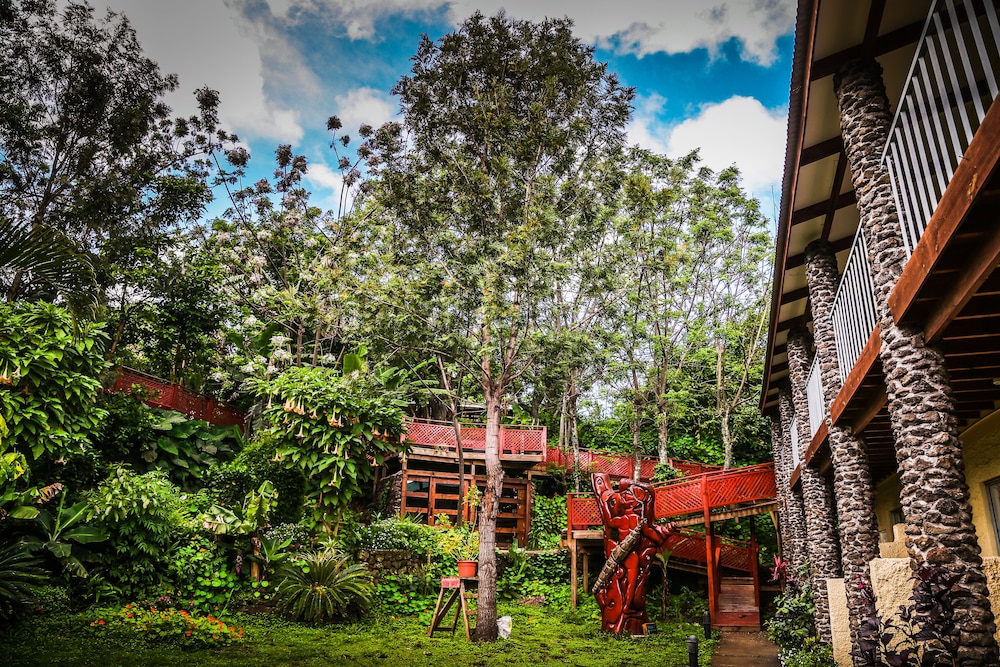 Easter Island Eco Lodge Ex Hotel Rapa Nui 70/75
