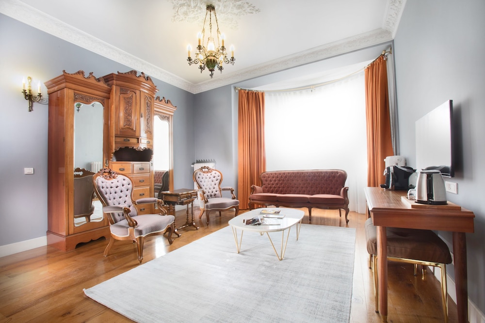 Lina Hotels Taksim Pera 52/63