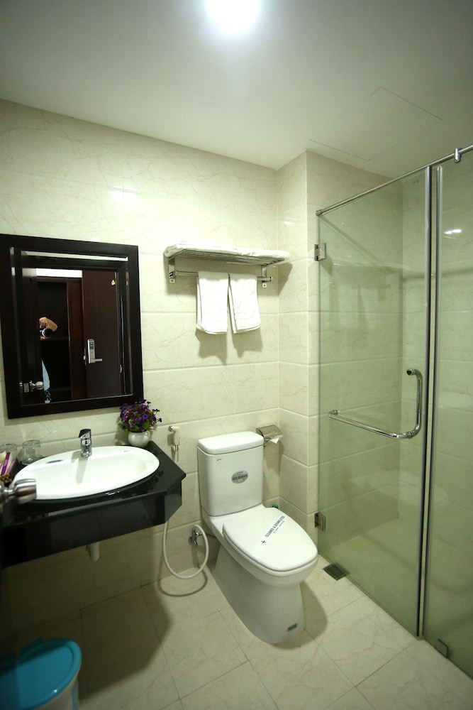 Huong Son Hotel 10/54