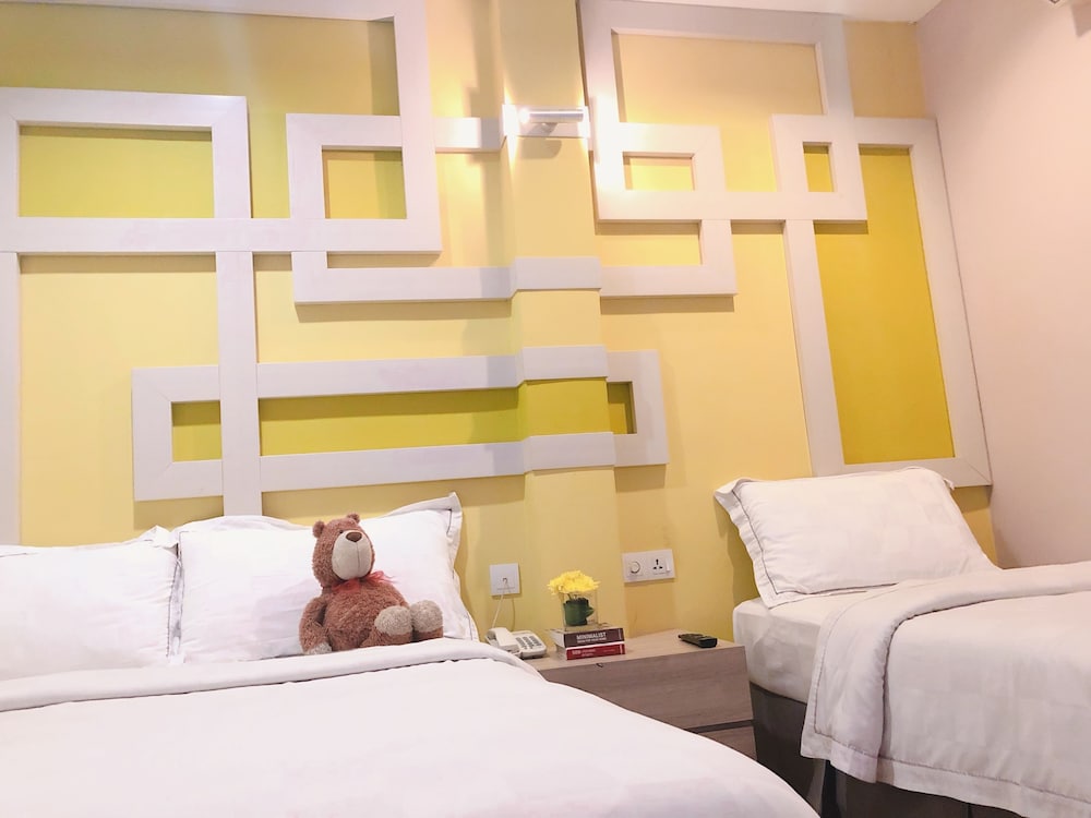 Sunshine Inn Malacca 12/43