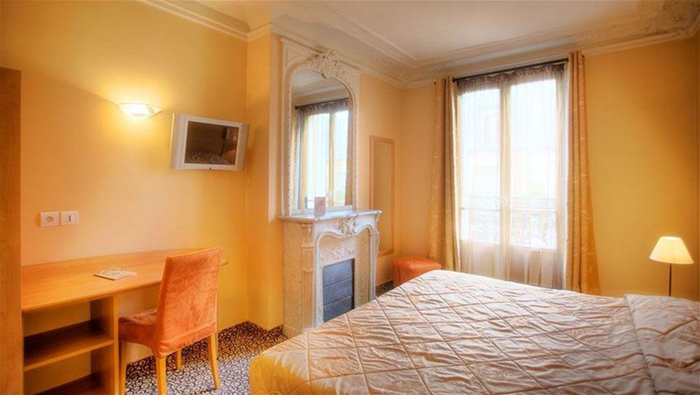 غرفة ثلاثية بسرير مزدوج وسرير فردي، Hotel Palym 3/5