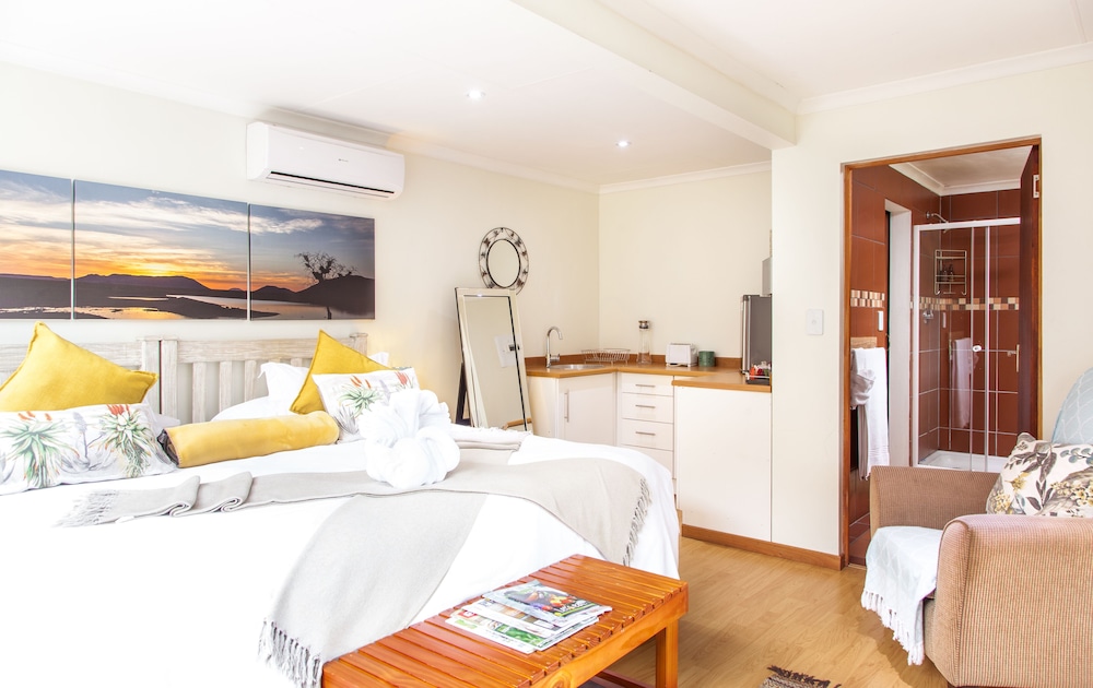 Beetleloop Guest House 8/50