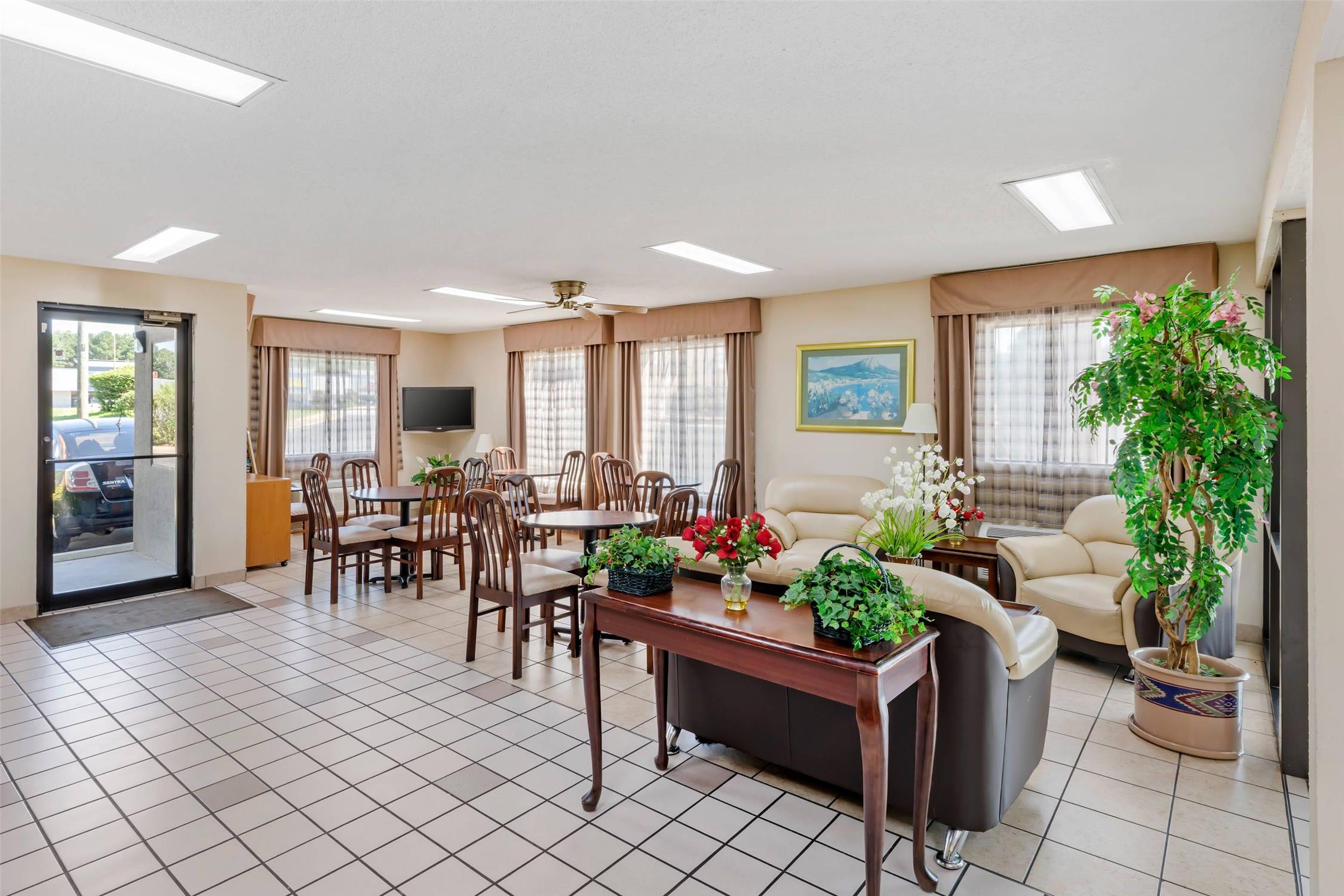 Quality Inn & Suites Stockbridge Atlanta South I-75 24/33
