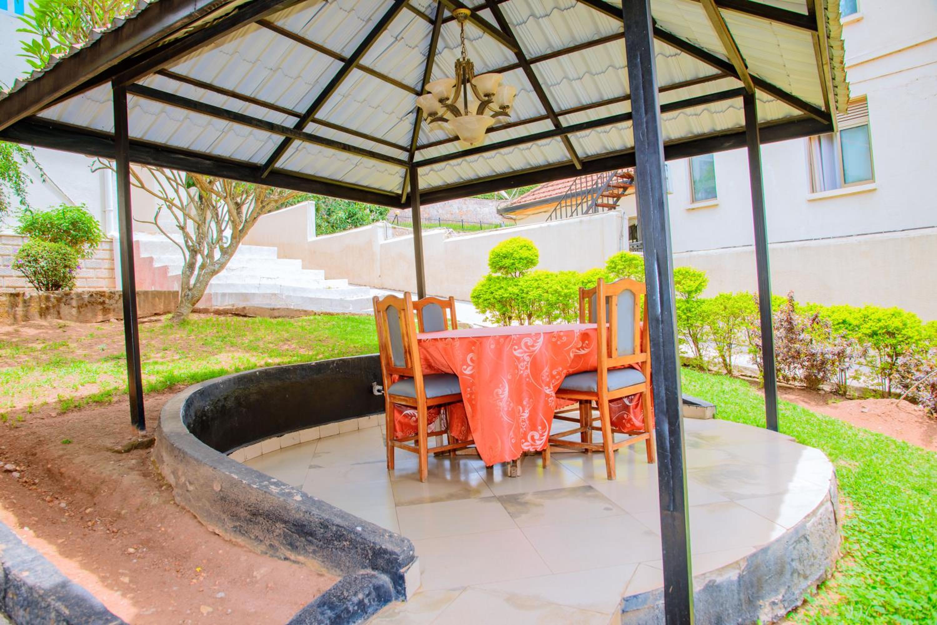 Kigali Diplomat Hotel 36/47