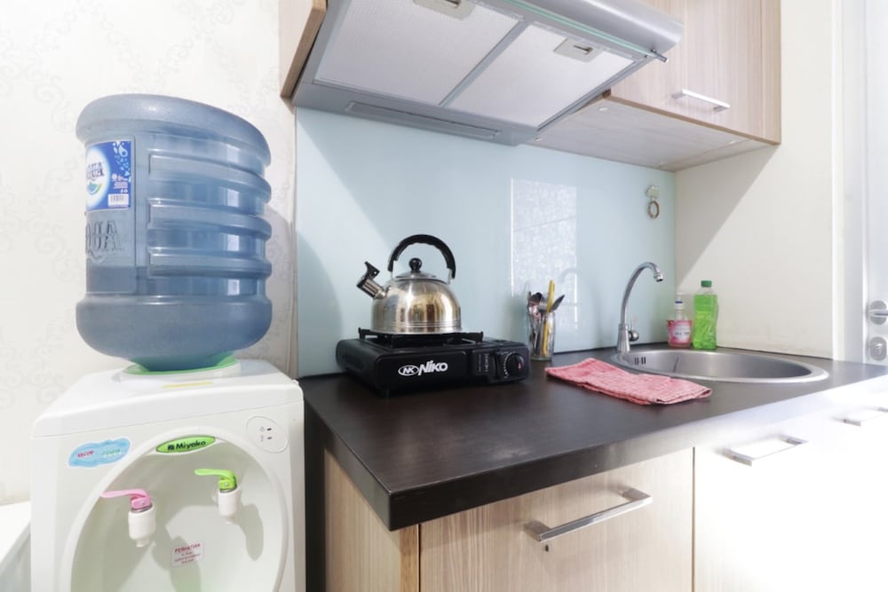 apartment gunawangsa merr by rava