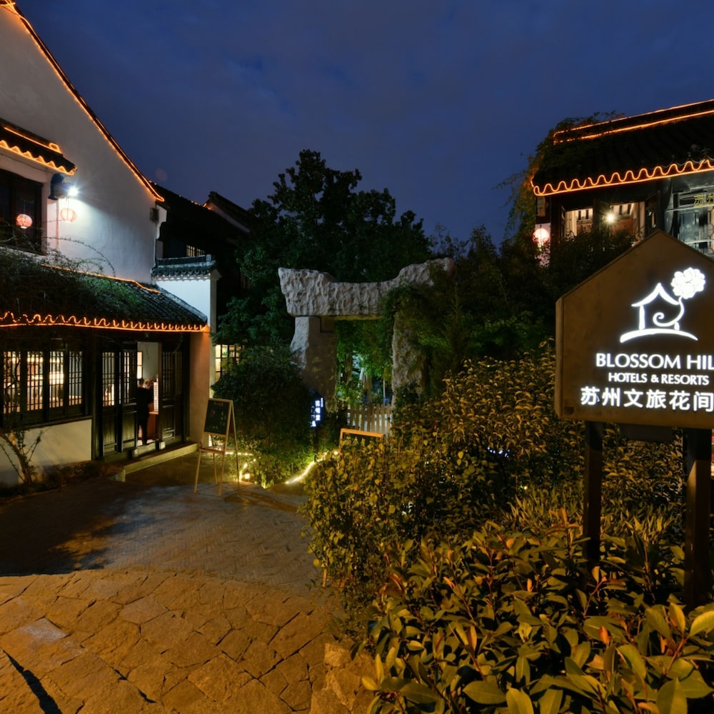 Blossom Hill Suzhou Shangtang 48/50