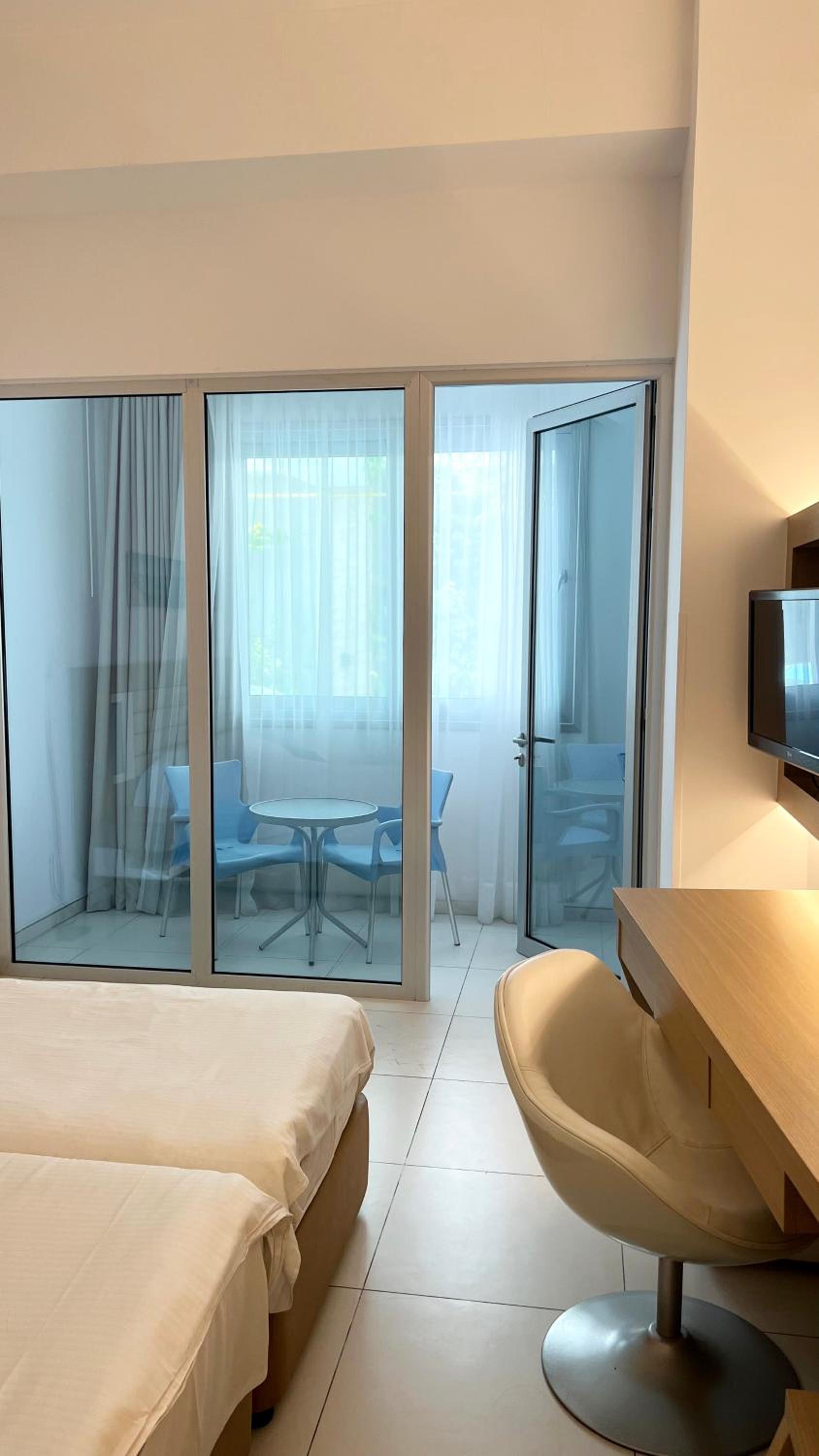 Economy, Double or Twin Bed, No Balcony، Vrissaki Beach Hotel 4/8