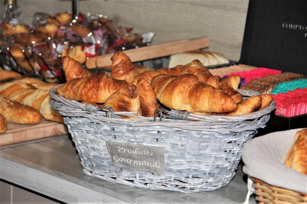 L'Hotel Le Marais Romilly Sur Seine Centre 27/44