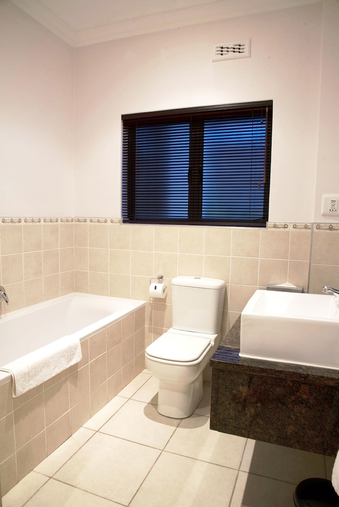 Splendid Inn Pinetown Ex Premier Hotel Pinetown 11/28