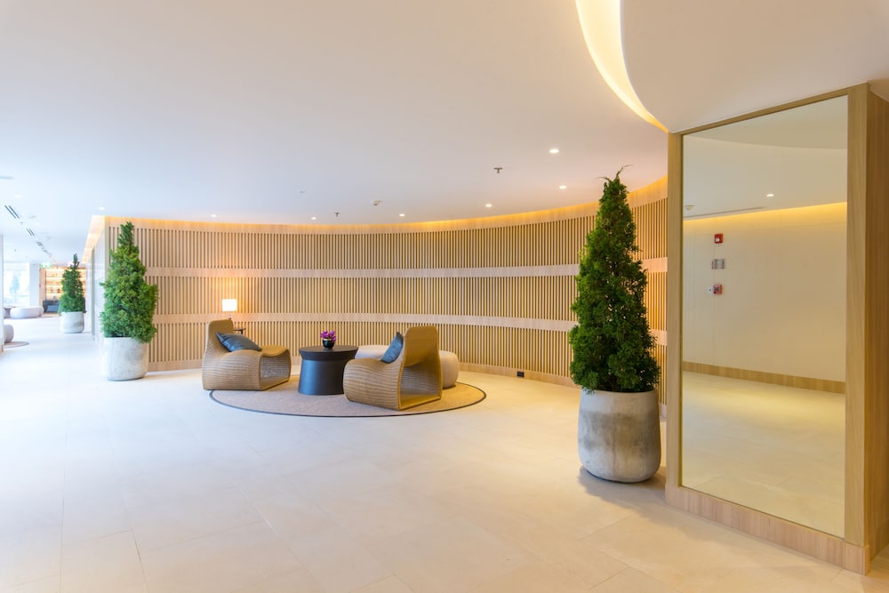 Avani Ratchada Bangkok Hotel 62/67