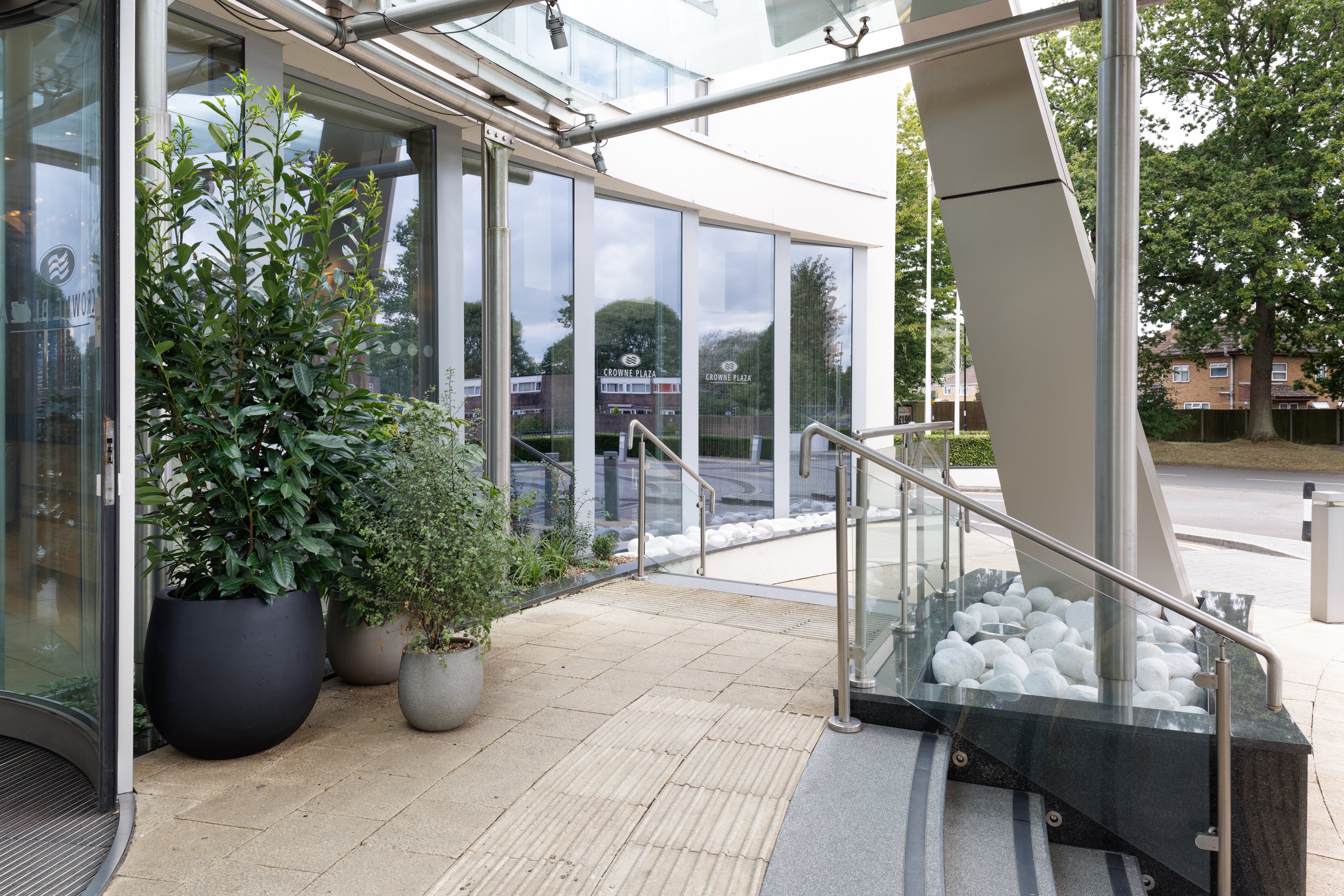Crowne Plaza London Gatwick Airport 39/83