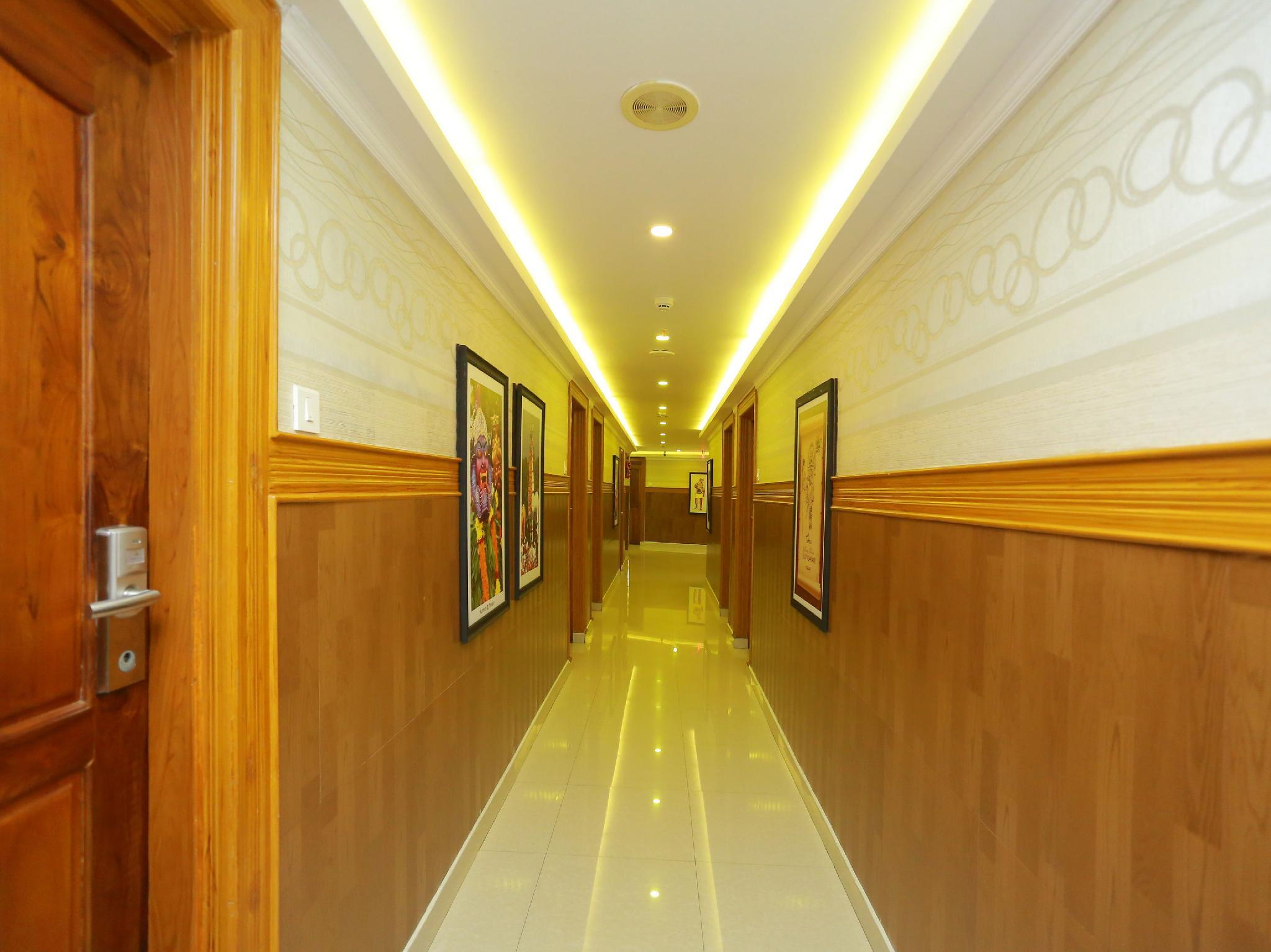 Capital O 14702 Kovilakam Residency 27/30