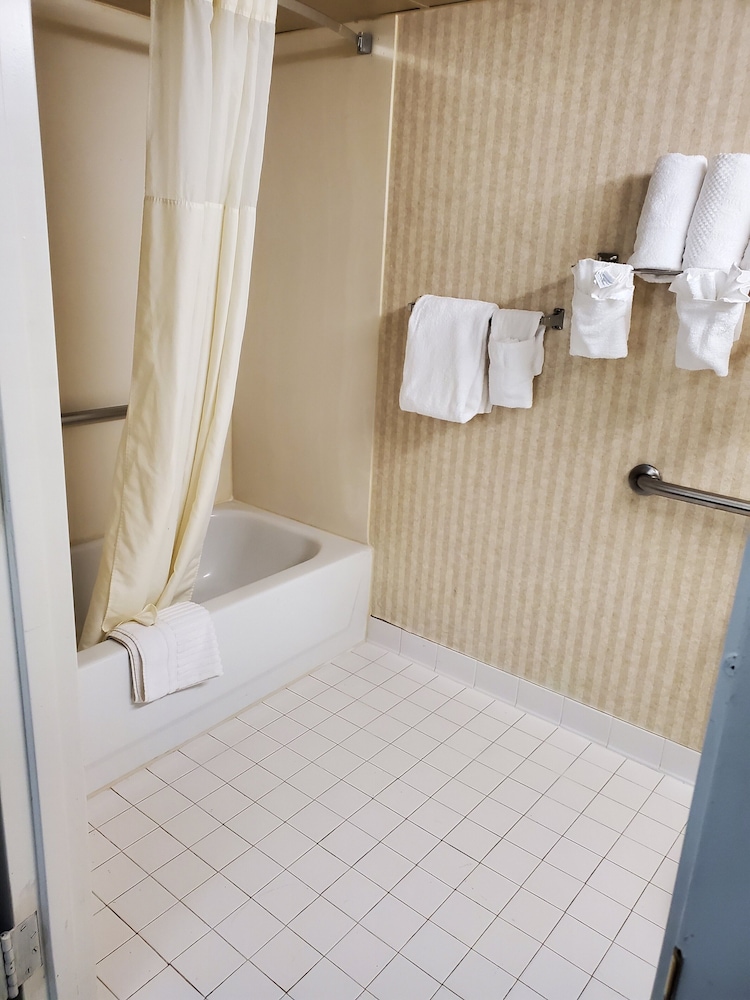 Best Western Plus Laurel 21/51