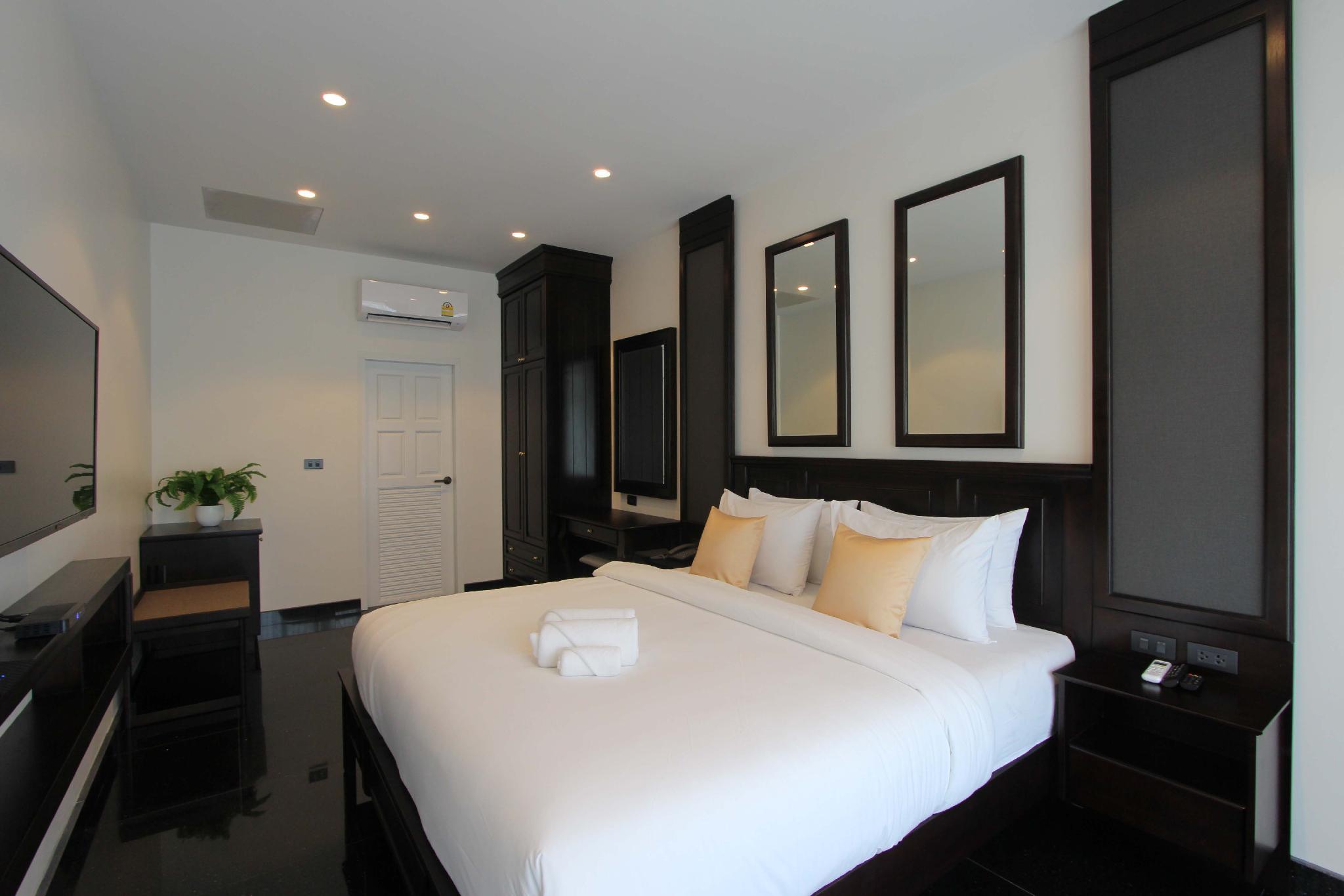 2 Bedrooms, Pool, Suite
