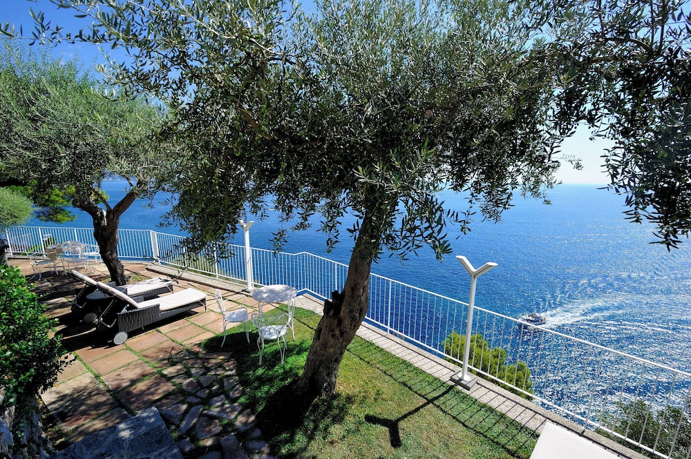 Santa Maria Luxury Country House Villa 18/50