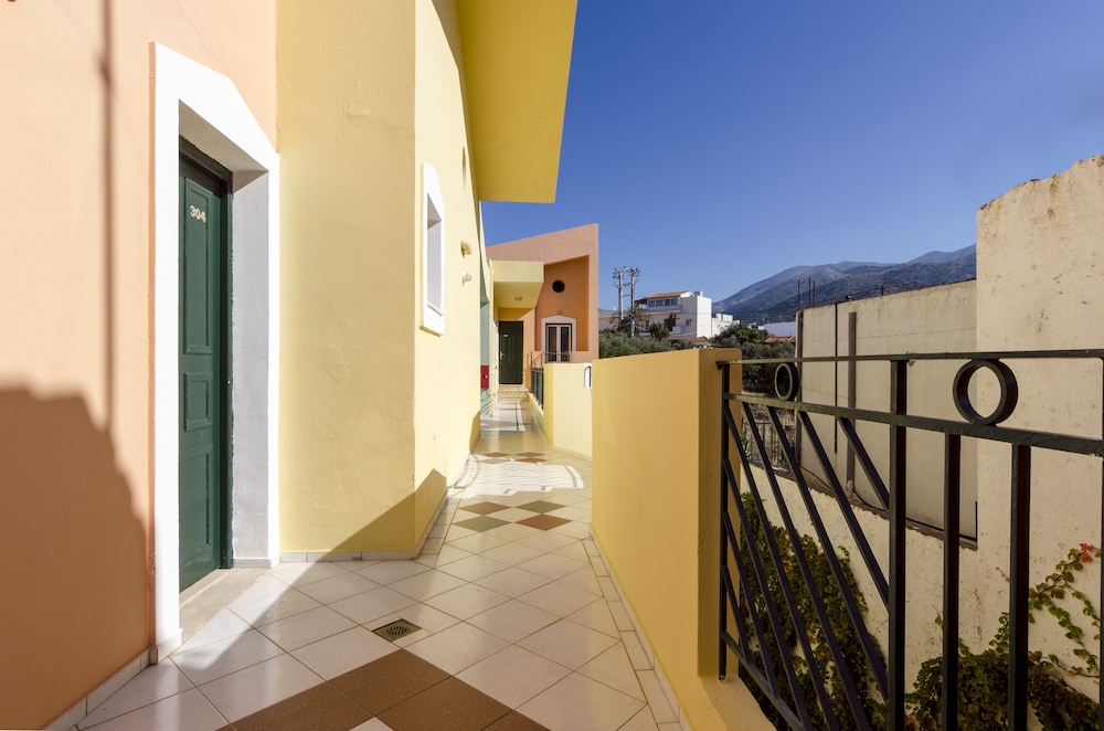 Pelagia Maria Studios Malia 9/51