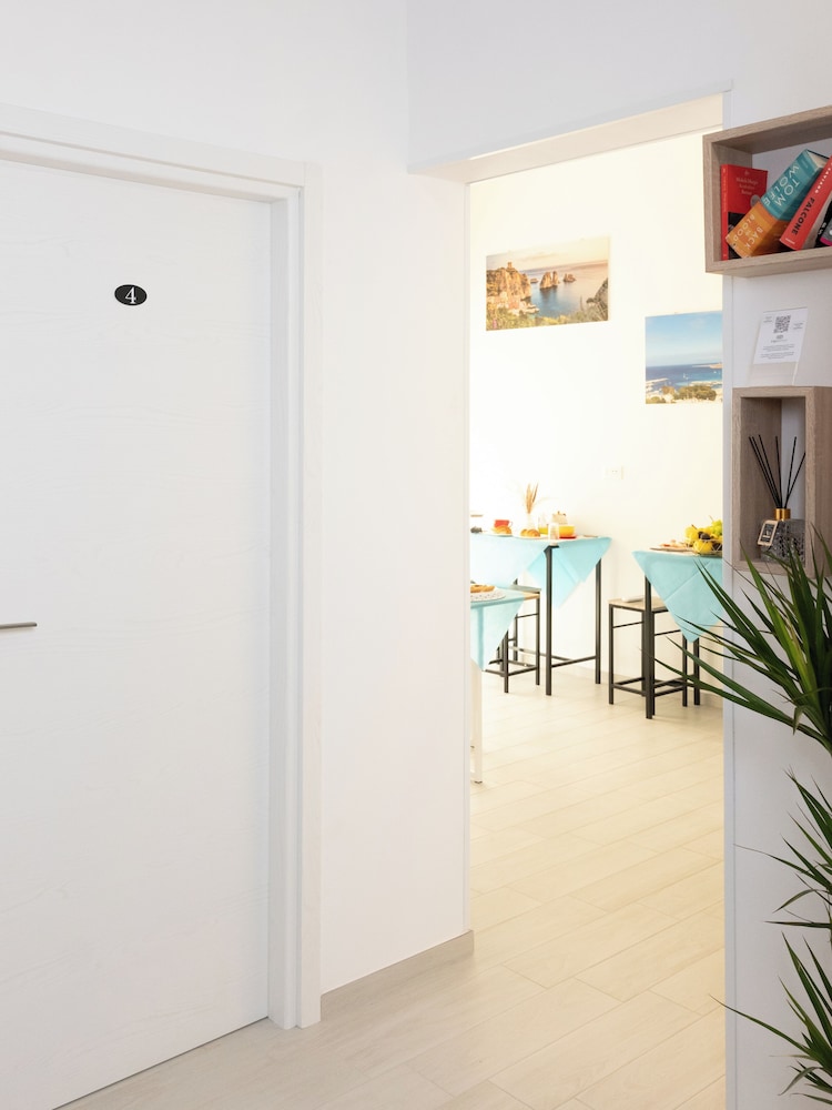 La Trinacria Bed & Breakfast 23/38