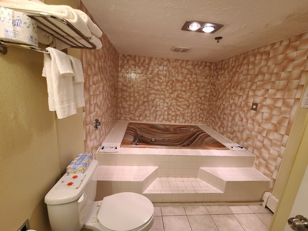 Hampton Village Resort 28/54