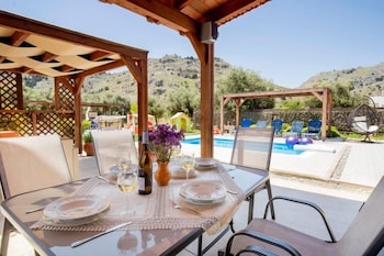HOTEL STERGIOS VILLA 25/36