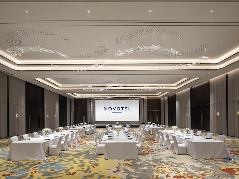 Novotel Yancheng Exhibition Center 48/54