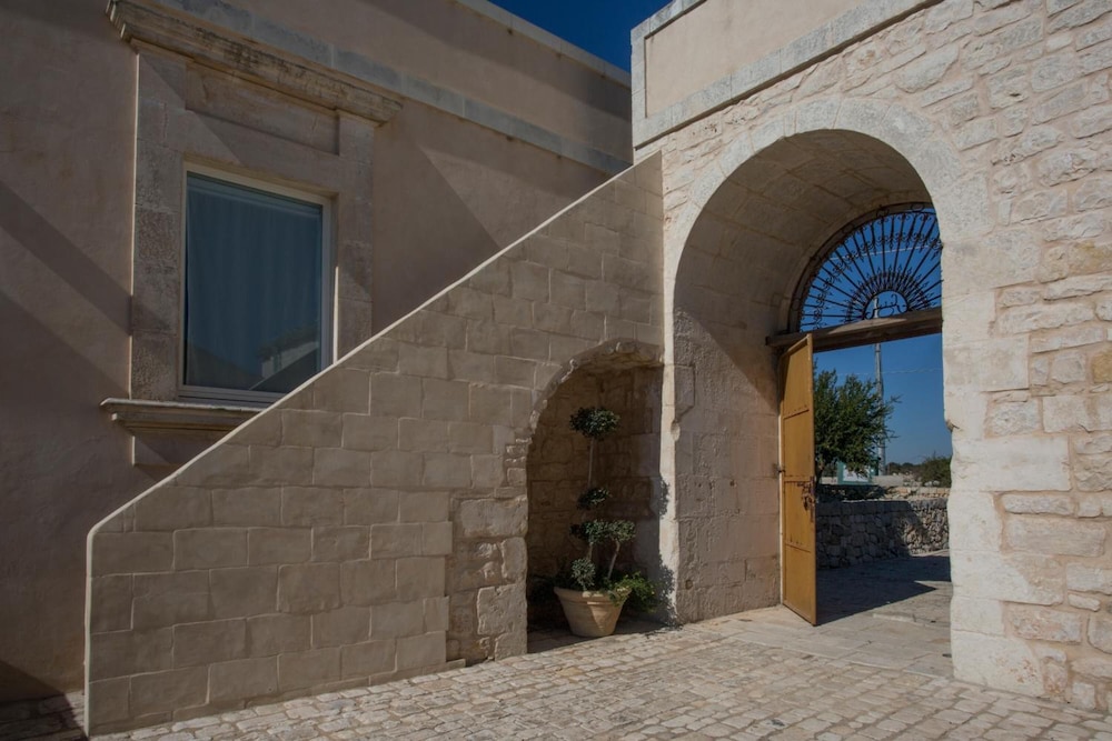 Stacci Rural Resort 52/67
