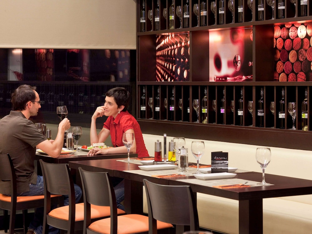 IBIS BARCELONA RIPOLLET 55/72