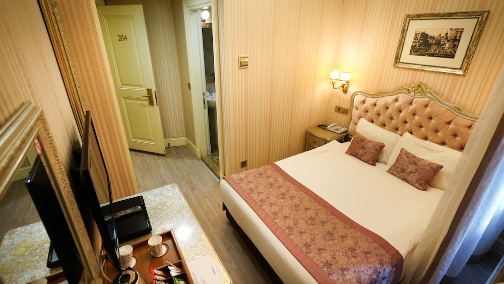 Hotel Gritti Pera 18/75