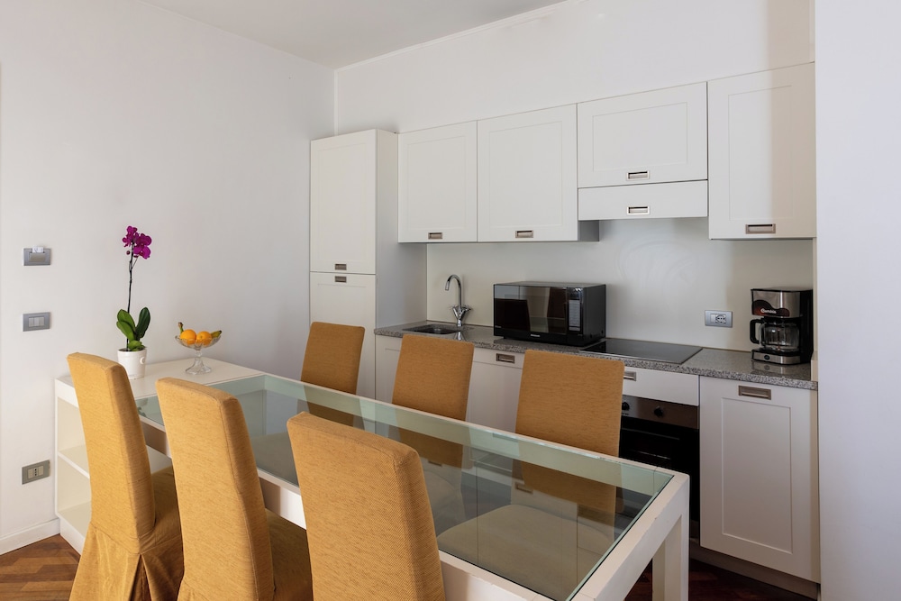 Residence Hotel Antico Verbano 45/56