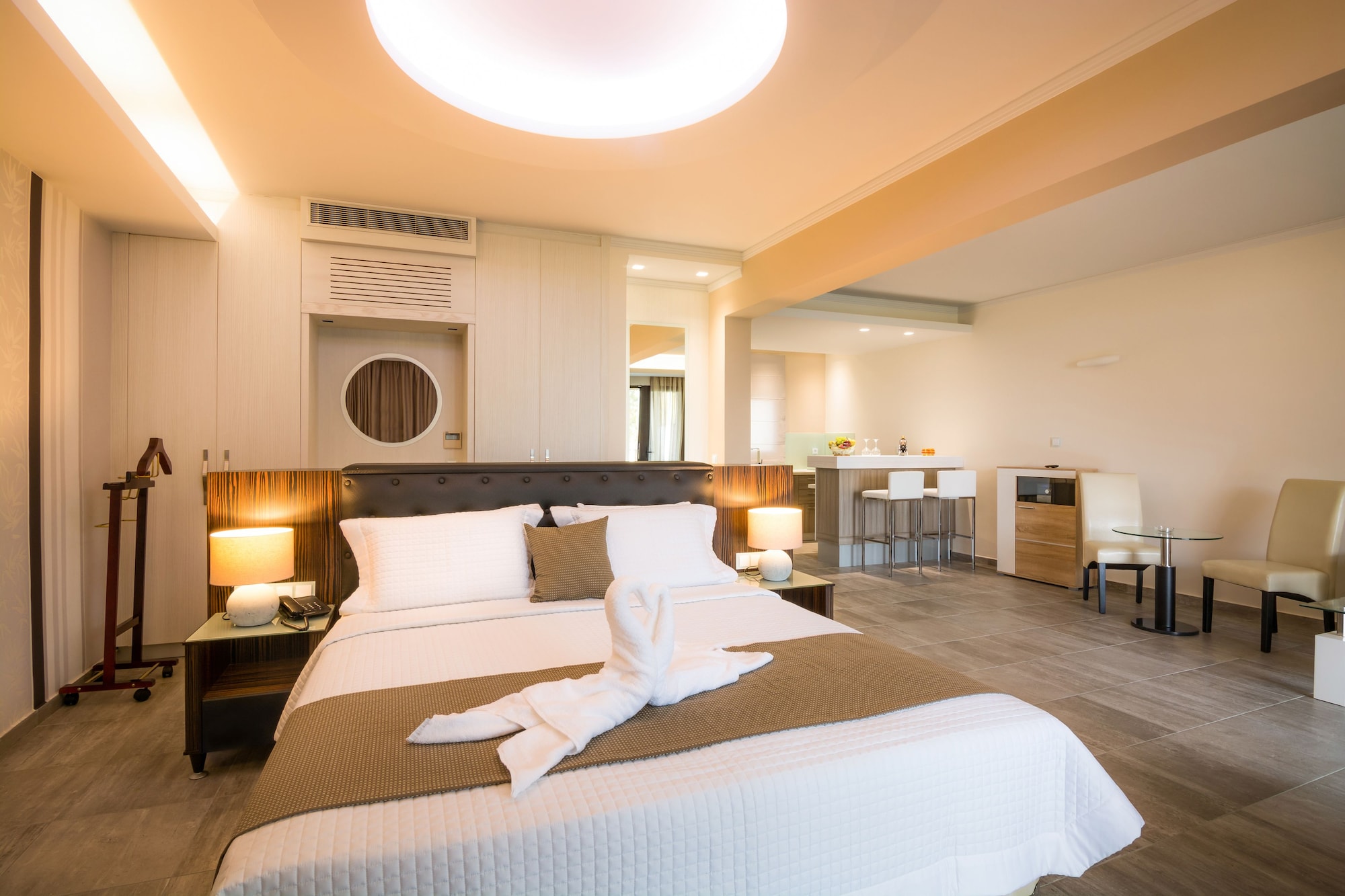 Suite, Queen Bed, Beach Front, Sea View