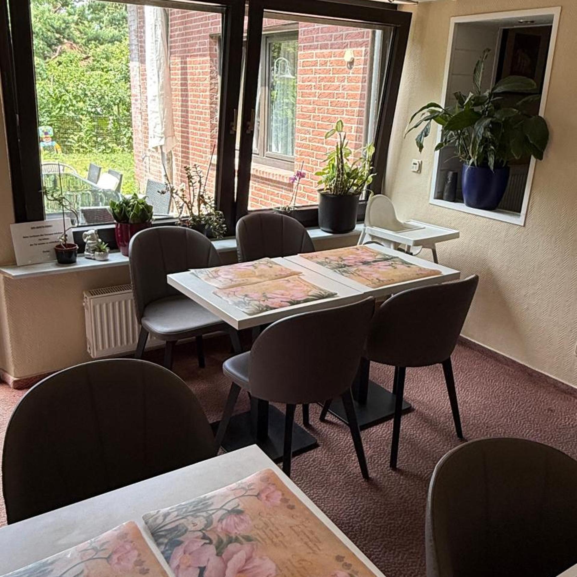 Hotel Pension Pamina 34/50