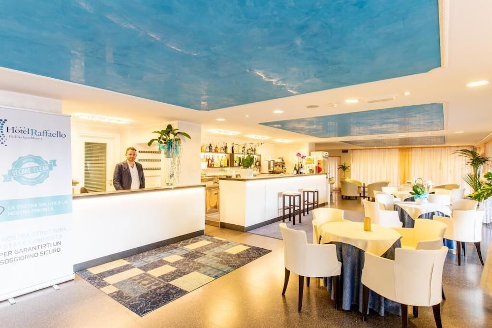 Hotel Raffaello 5/50