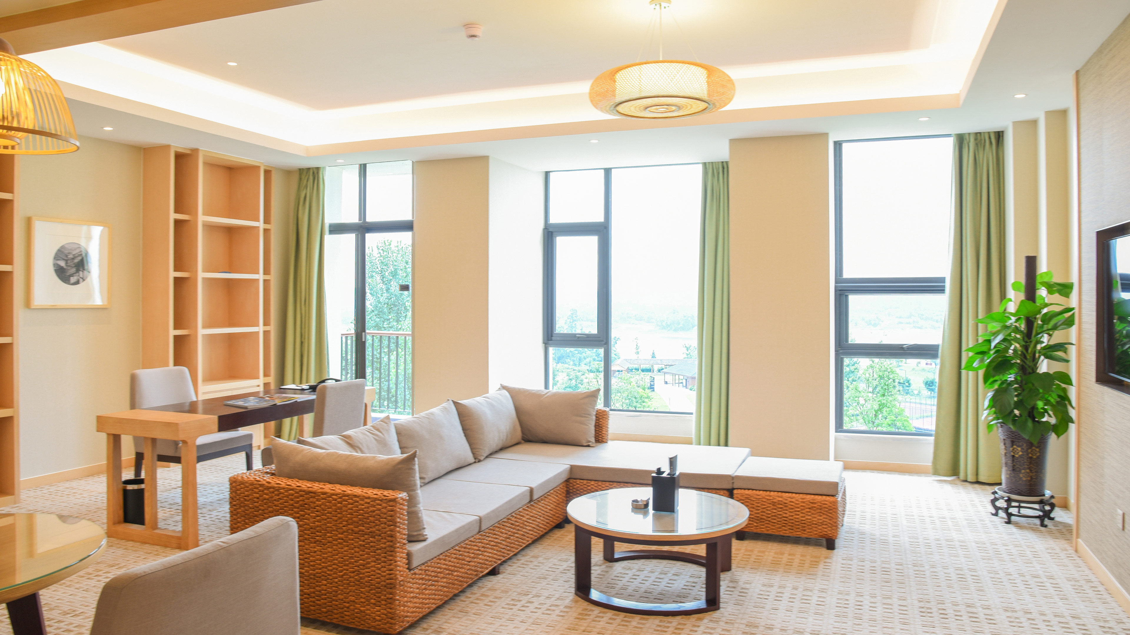 INTERCONTINENTAL HEILONG LAKE 32/50