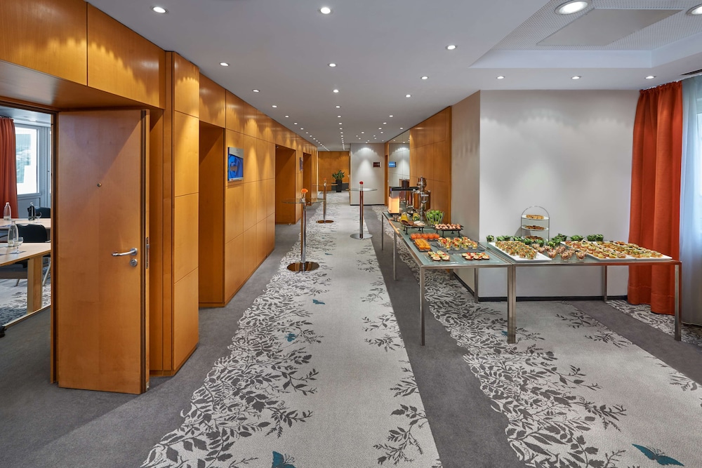 Brunfels Hotel, in the Unbound Collection by Hyatt 54/55