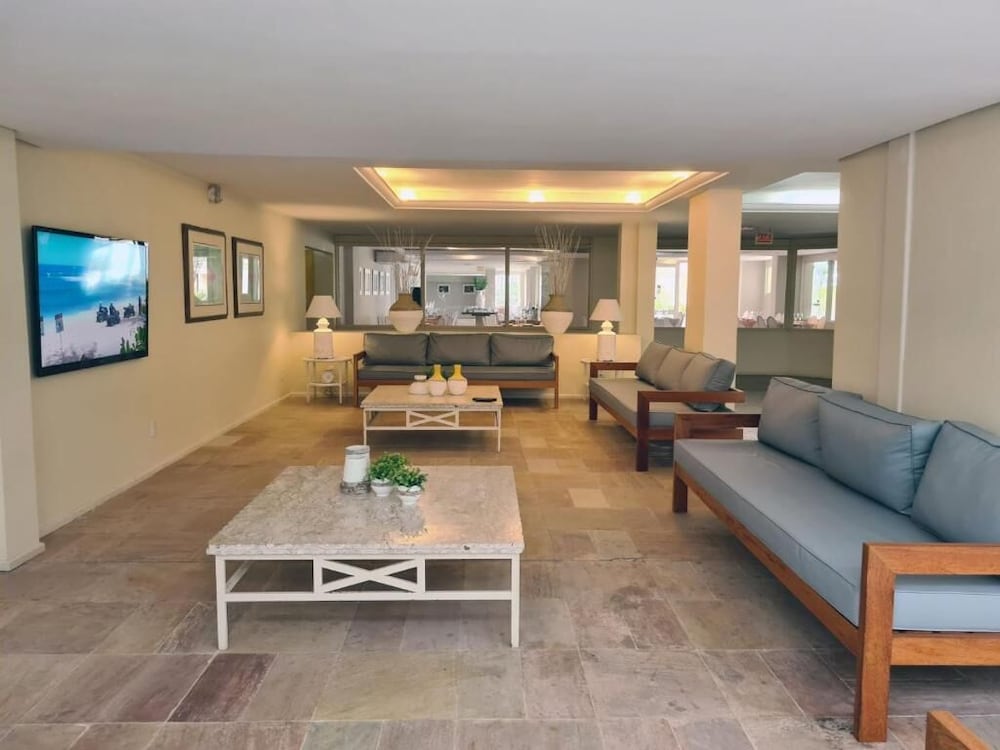 Hotel Praia Brava 36/62