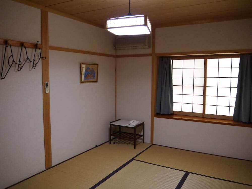 Kongo Sanmaiin 27/50
