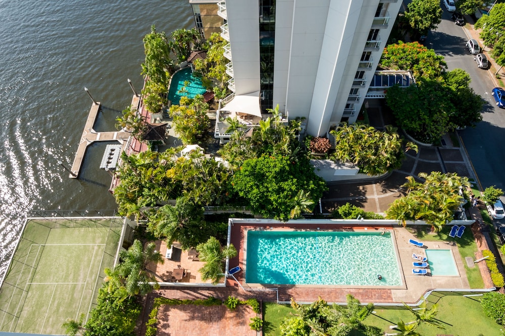 Condor Ocean View Apartments 63/74