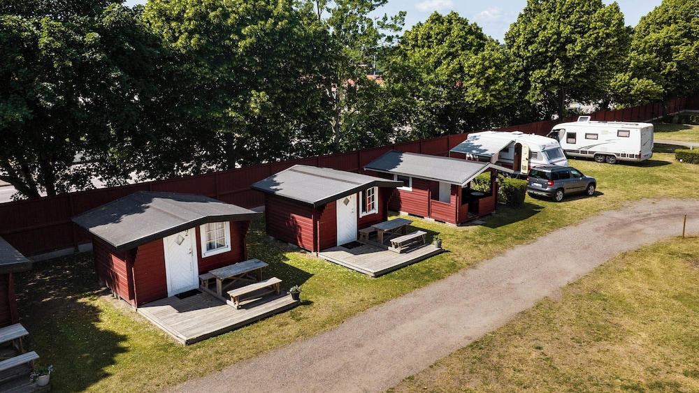 Korskullens Camping Stugor & Cafe 32/50