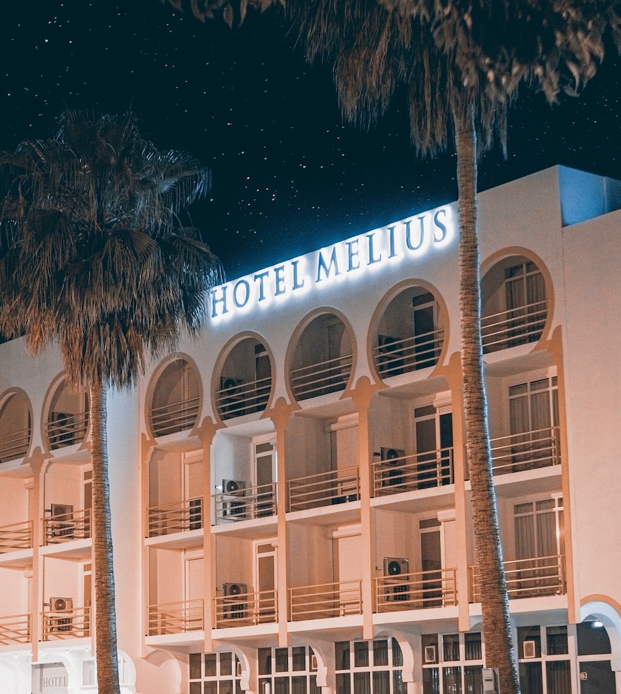 Hotel Melius 2/39