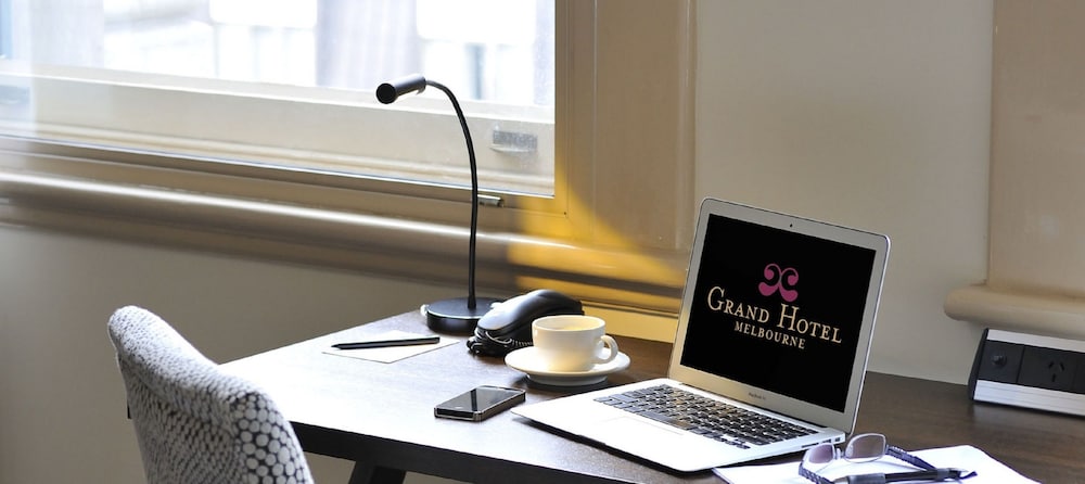 Grand Hotel Melbourne 15/55