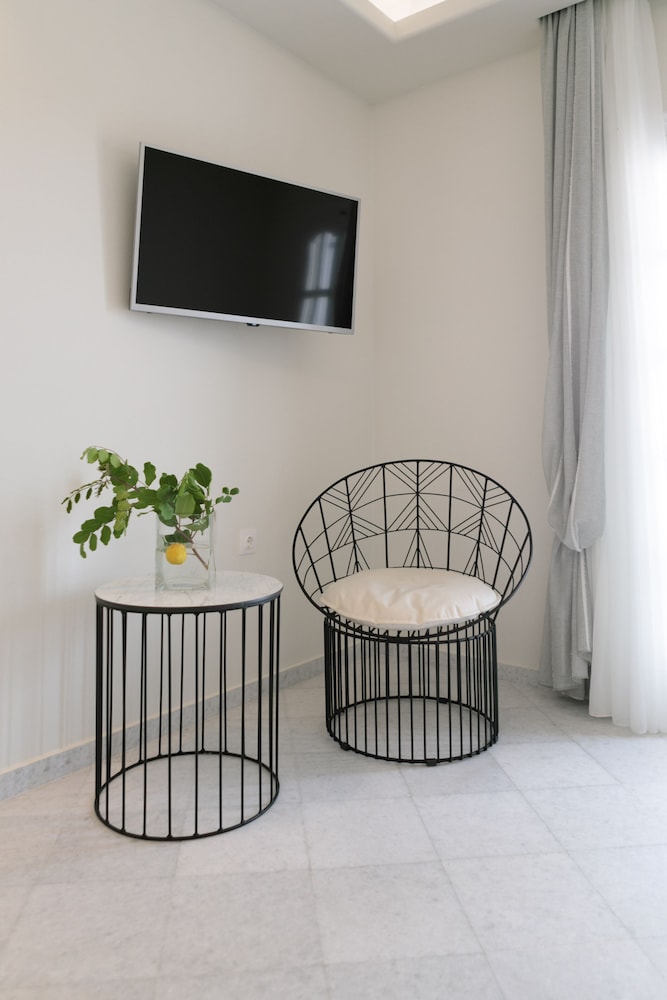 Aeolos Luxury Villas And Suites 25/71
