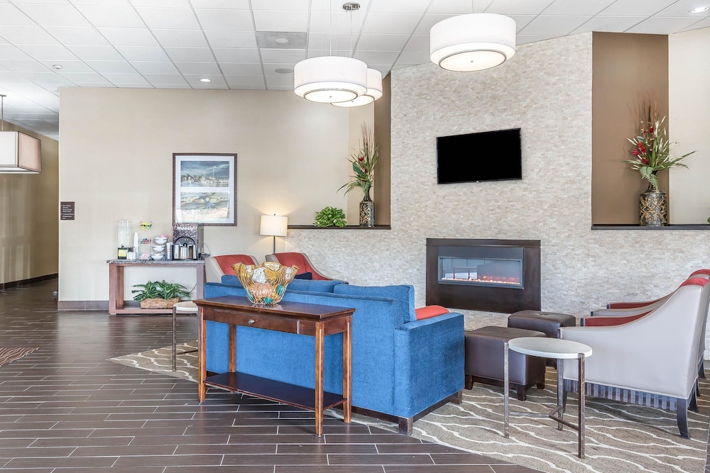 Comfort Inn and Suites Aberdeen Near Apg 33/49