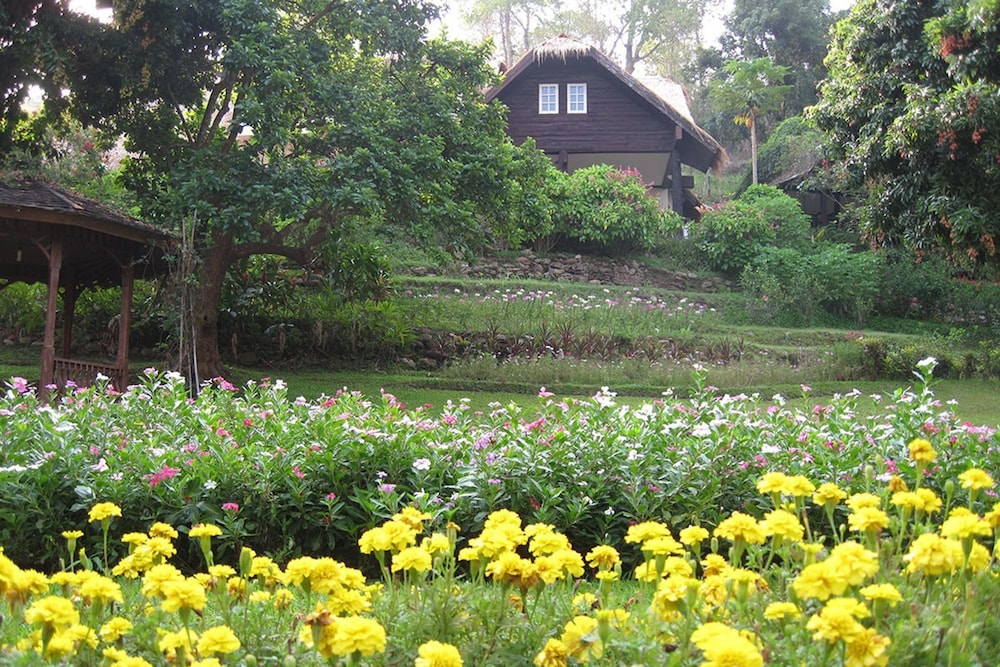 Maesa Valley Garden Resort & Craft Village 61/67