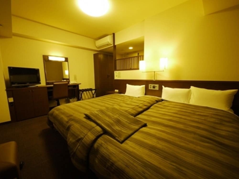 Hotel Route-Inn Niigata-Nishi Inter 9/53