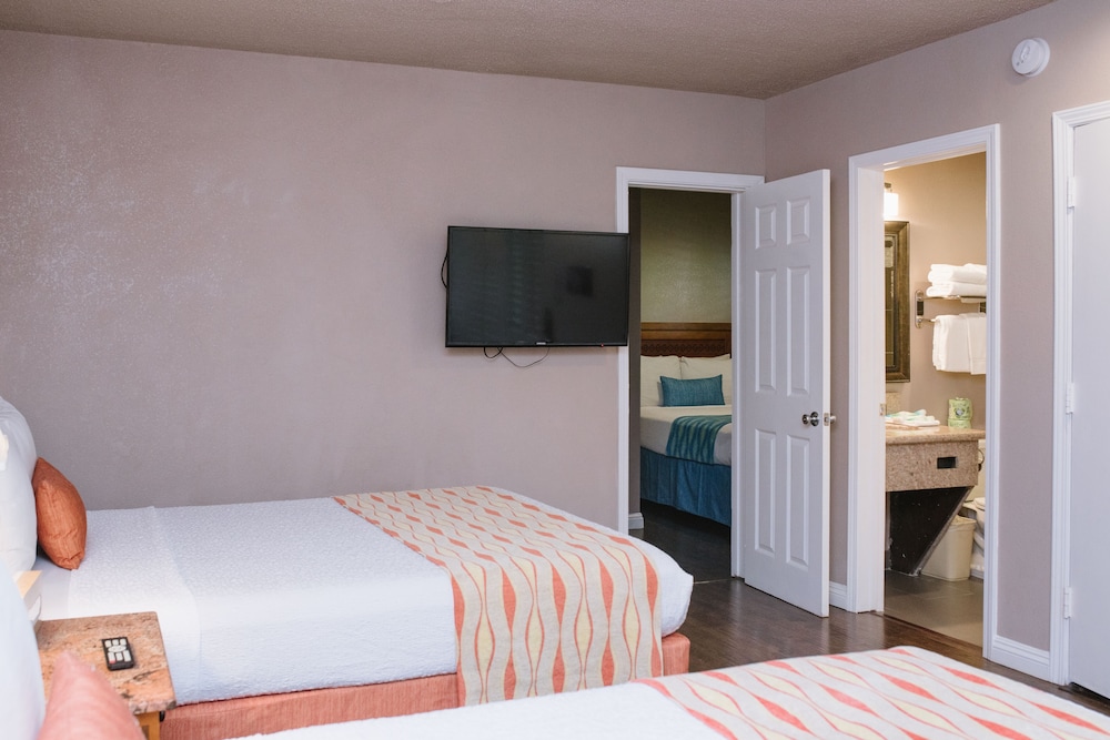 Alamo Inn Suites 41/61