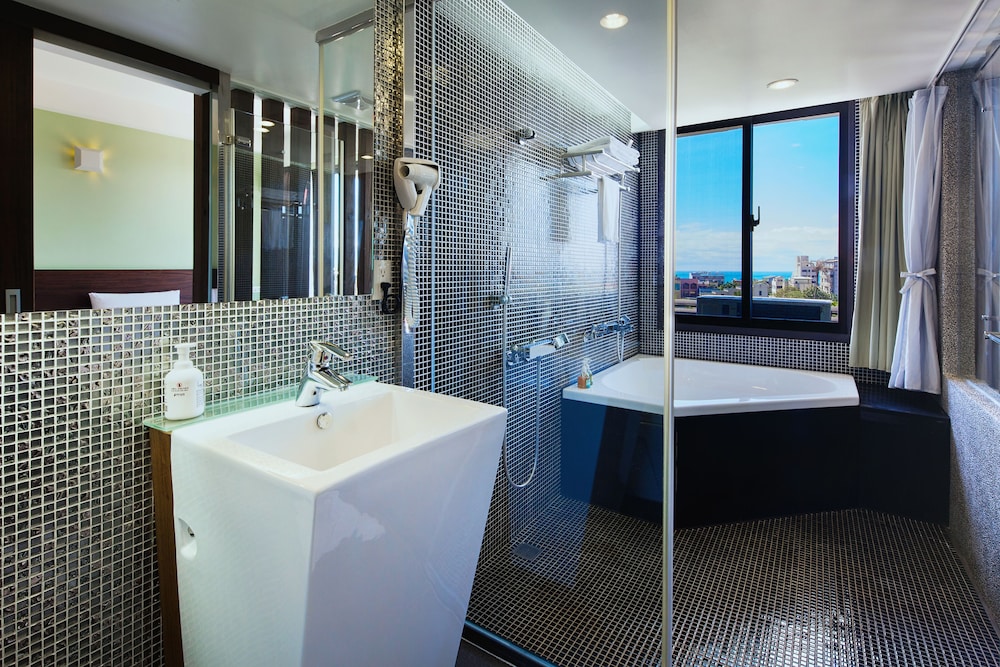 Hotel Les Champs Hualien 59/63