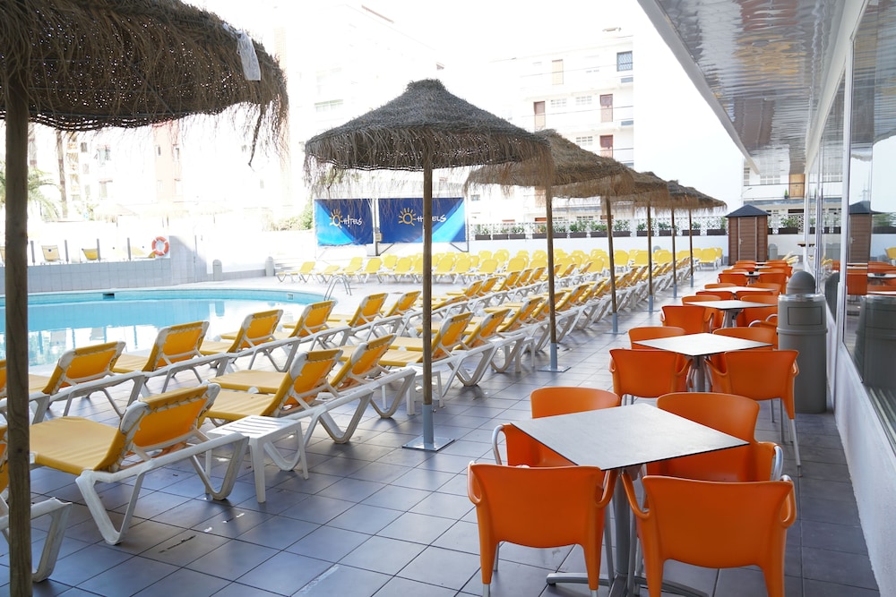 Ohtels Villa Dorada 36/50