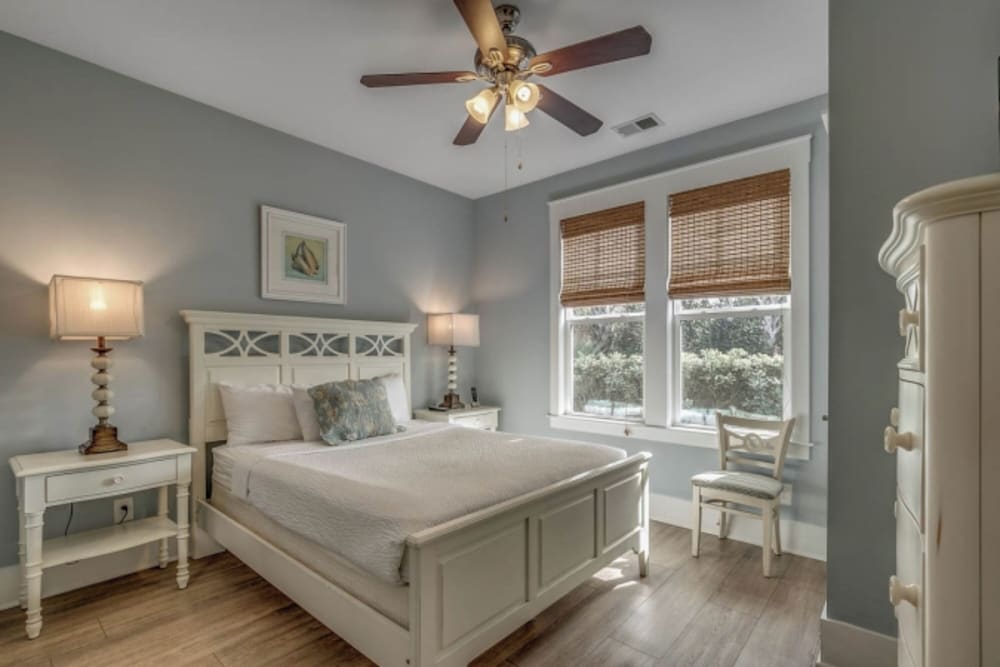 2 Bedrooms, Spa, Luxury, Bungalow, King and Queen Bed