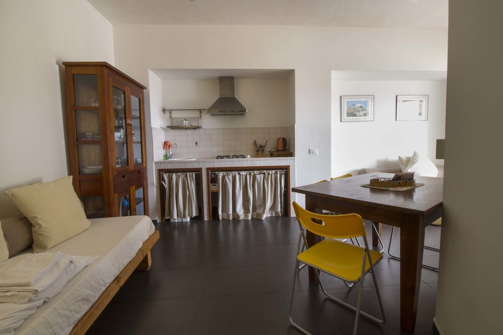 Casa Rossa 50/71